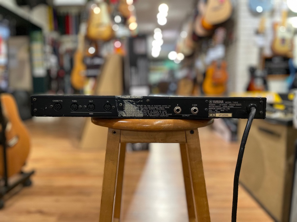 Yamaha TX81Z Tone Generator Module &mdash; view 4