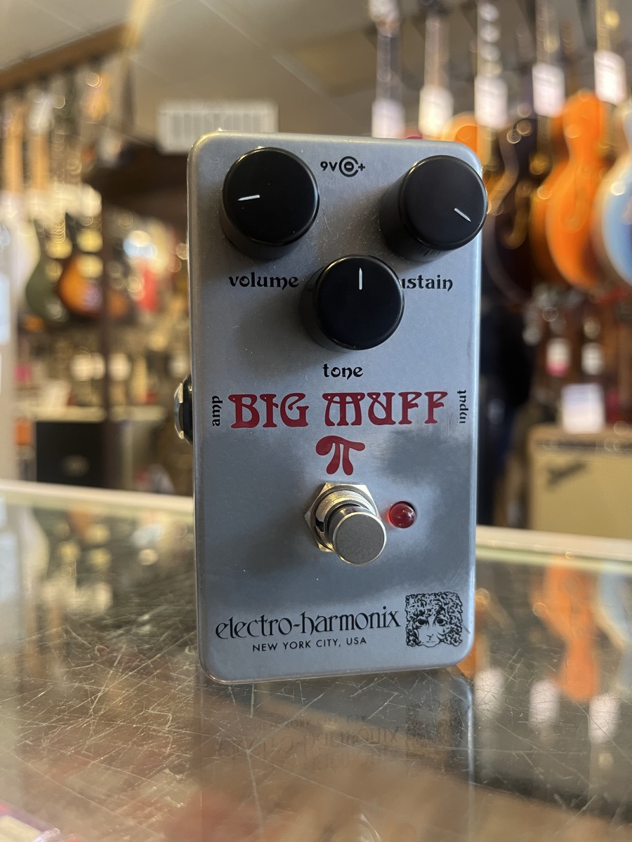 EHX Ram's Head Big Muff Re-Issue  w/Box