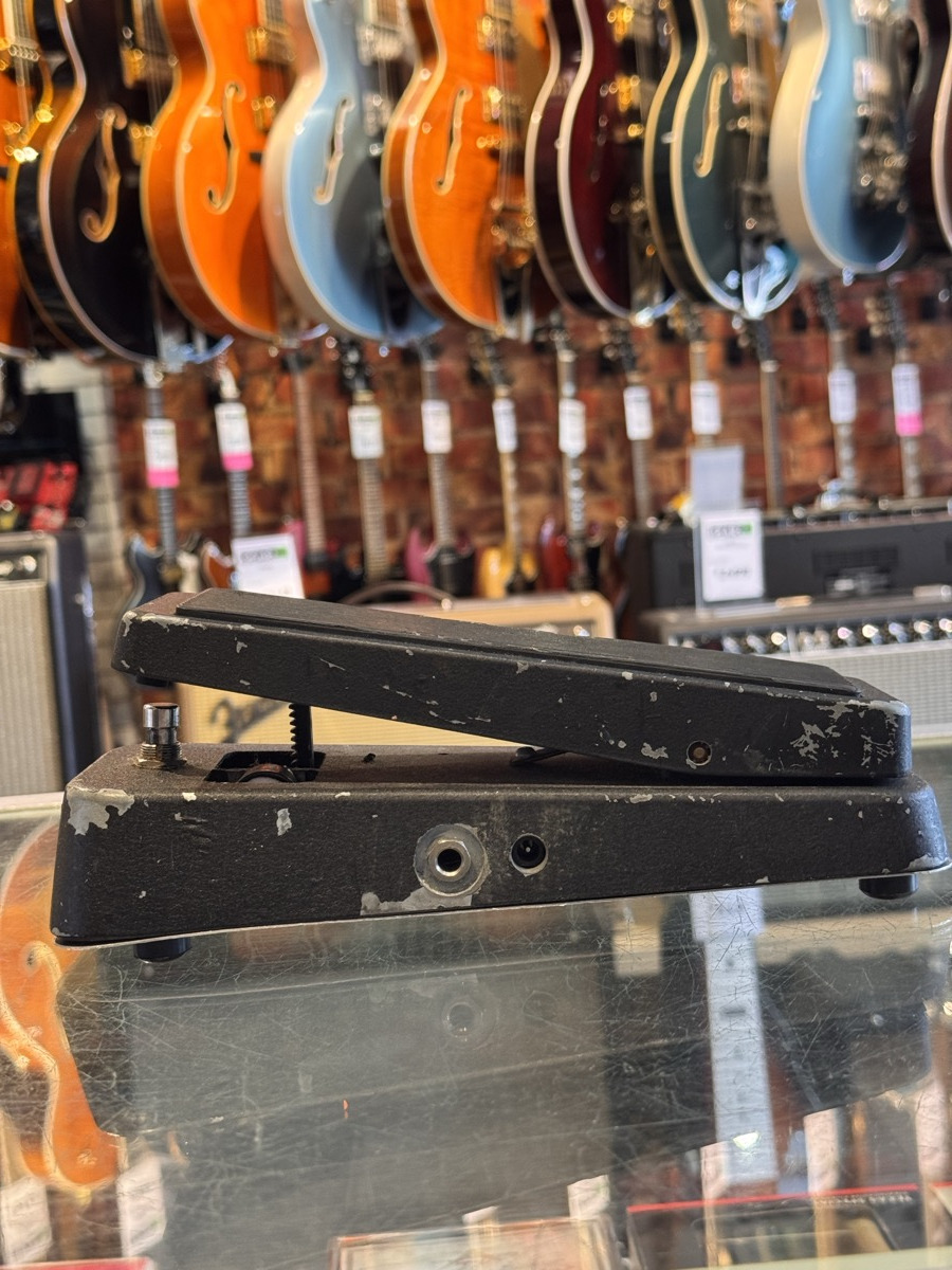 Dunlop GCB-95 Crybaby Wah Pedal &mdash; view 4