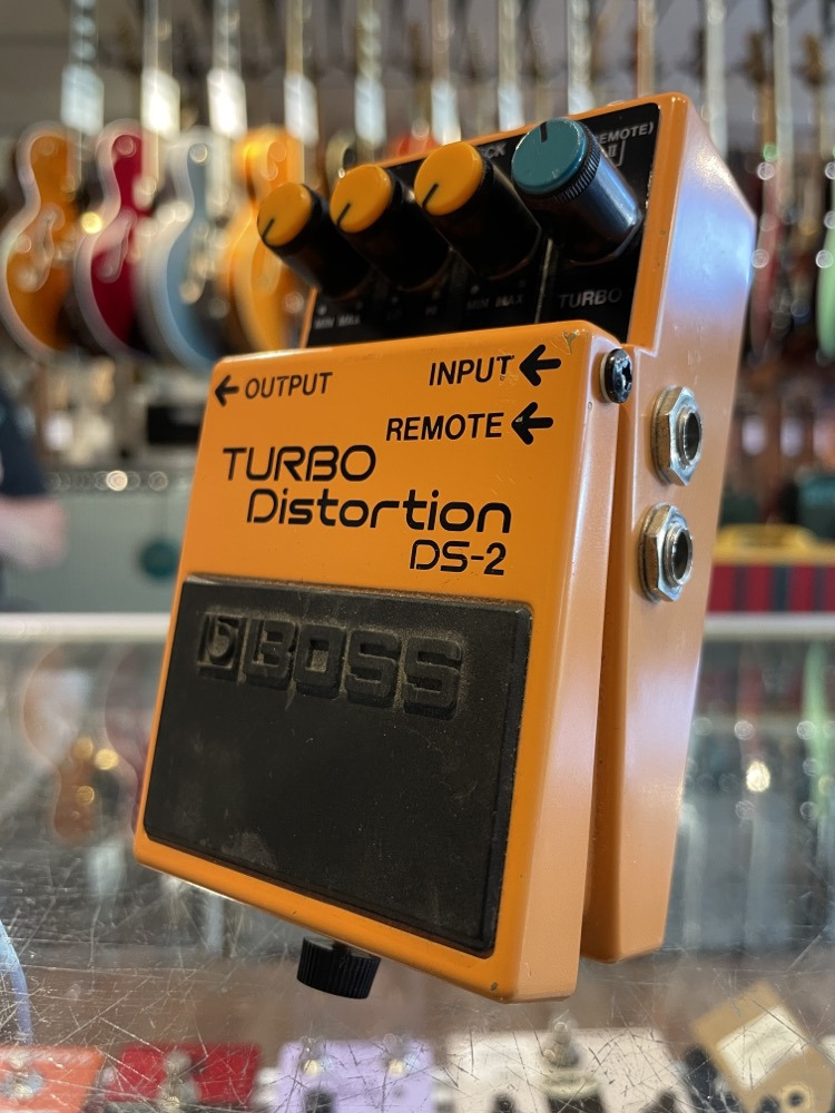BOSS DS-2 Turbo Distortion Pedal &mdash; view 2