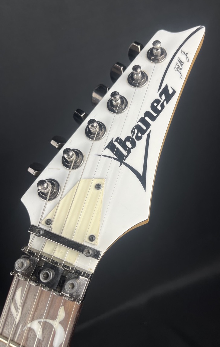 Ibanez Jem JR Steve Vai Signature Jem In White &mdash; view 5