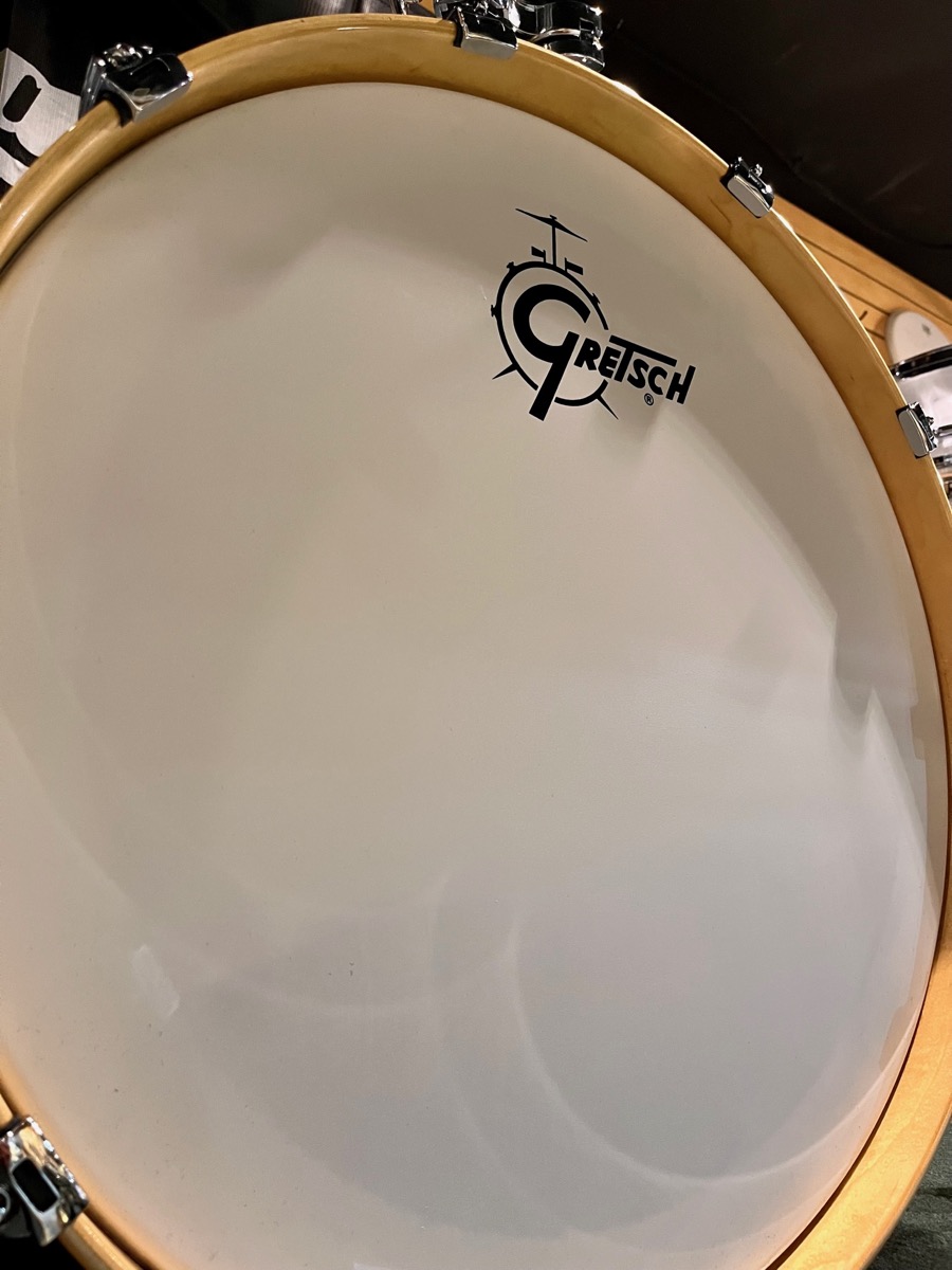 Gretsch Renown 3 Piece Shell Pack In Silver Oyster Pearl 24 13 16 &mdash; view 4