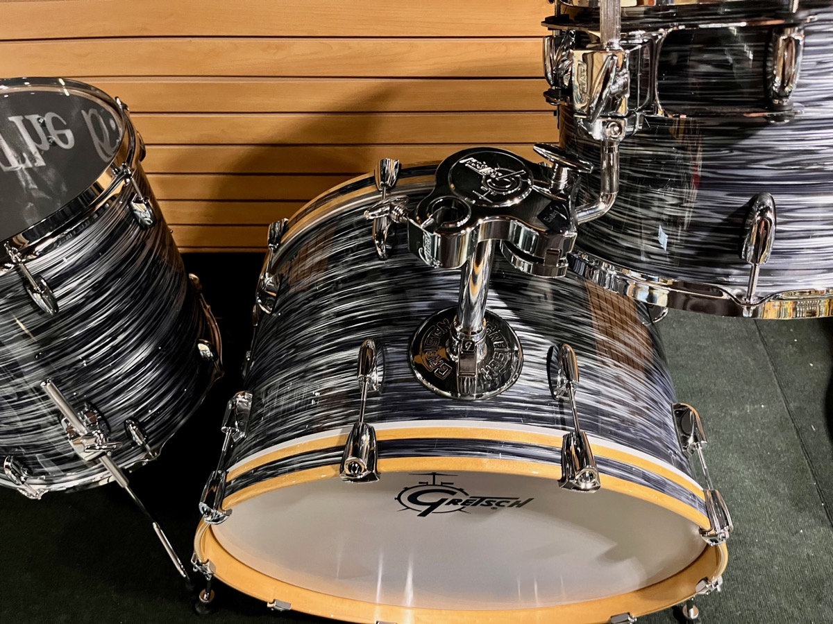 Gretsch Renown 3 Piece Shell Pack In Silver Oyster Pearl 24 13 16 &mdash; view 6