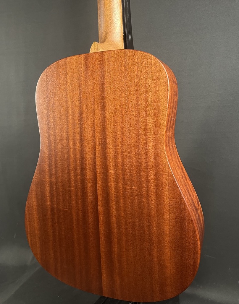 Martin D JR-10 E Dreadnought Junior w/Bag &mdash; view 6