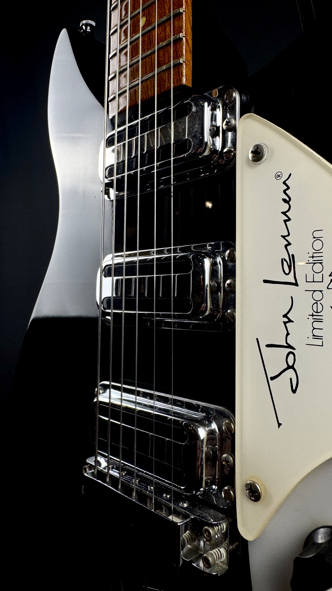 Rickenbacker 1992 John Lennon 355 LTD w/case, cert, strap - CONSIGNMENT &mdash; view 4