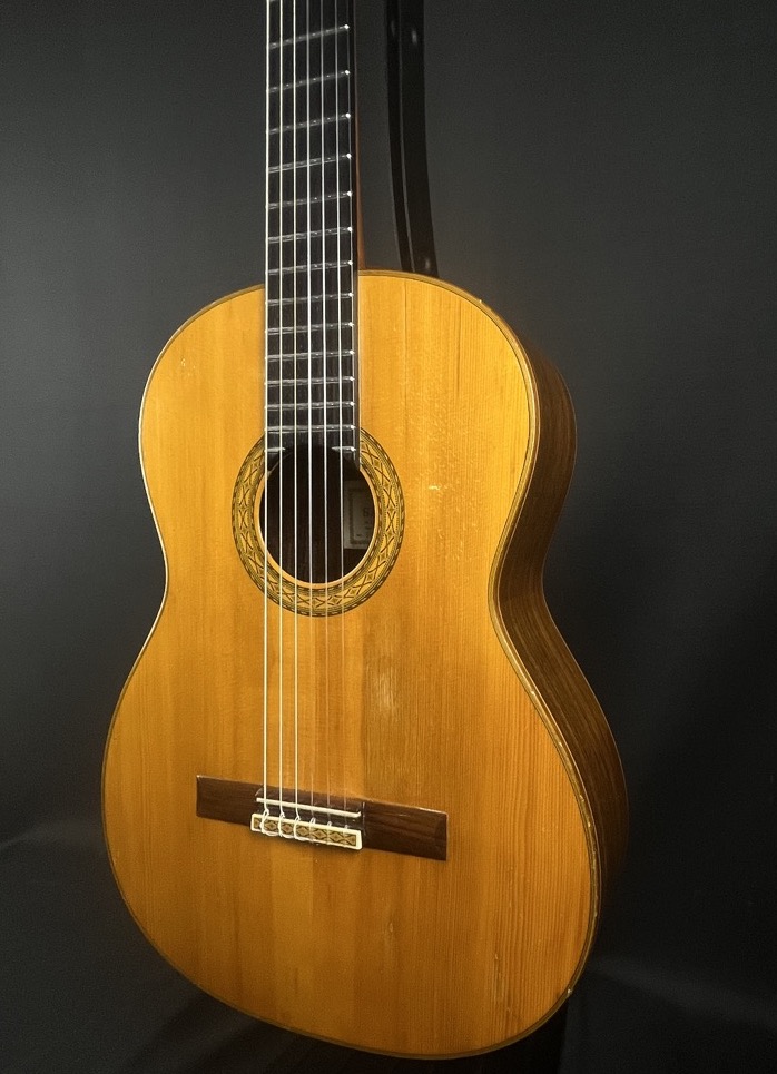 Masaki Sakurai NO.10 1976 Classical M. Kohno Workshop w/case &mdash; view 2