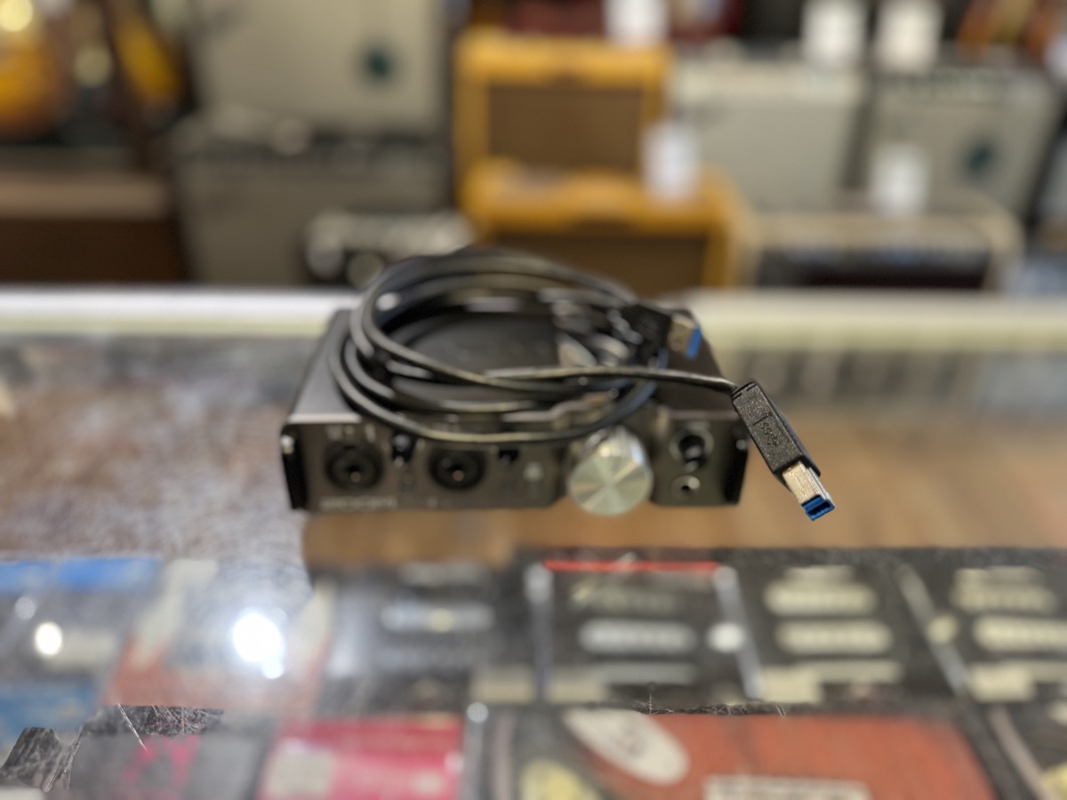 Zoom UAC-2 USB 3.0 Audio Interface &mdash; view 5