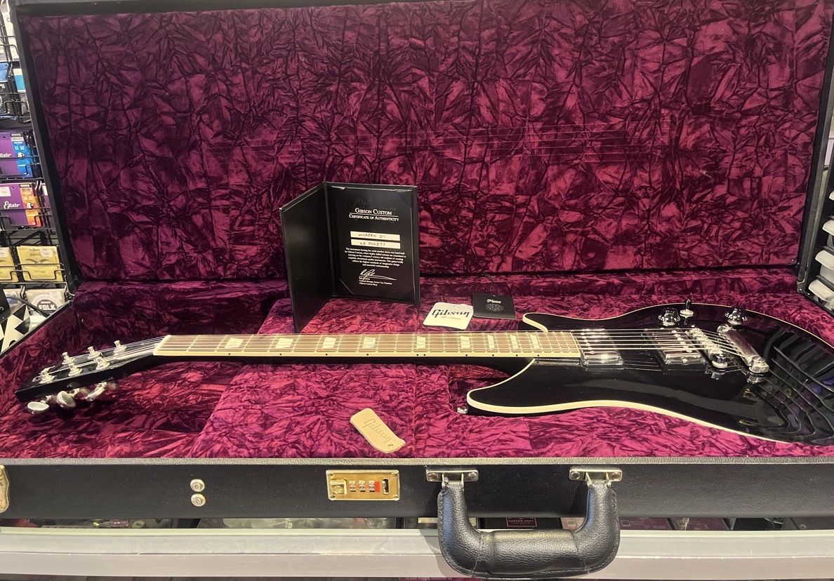 Gibson Custom Shop Modern DC Ebony w/OHSC - CONSIGNMENT &mdash; view 2