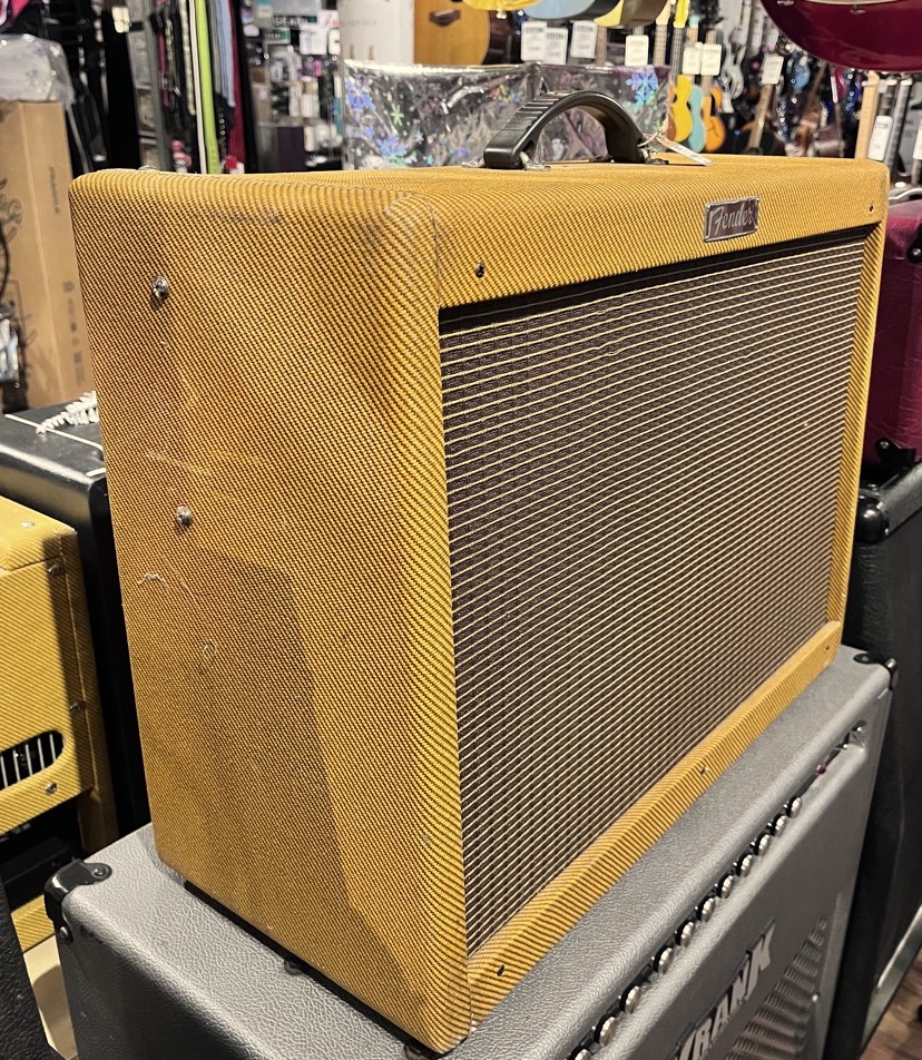 Fender Hot Rod Deluxe III Tweed 1x12 Combo - CONSIGNMENT &mdash; view 2