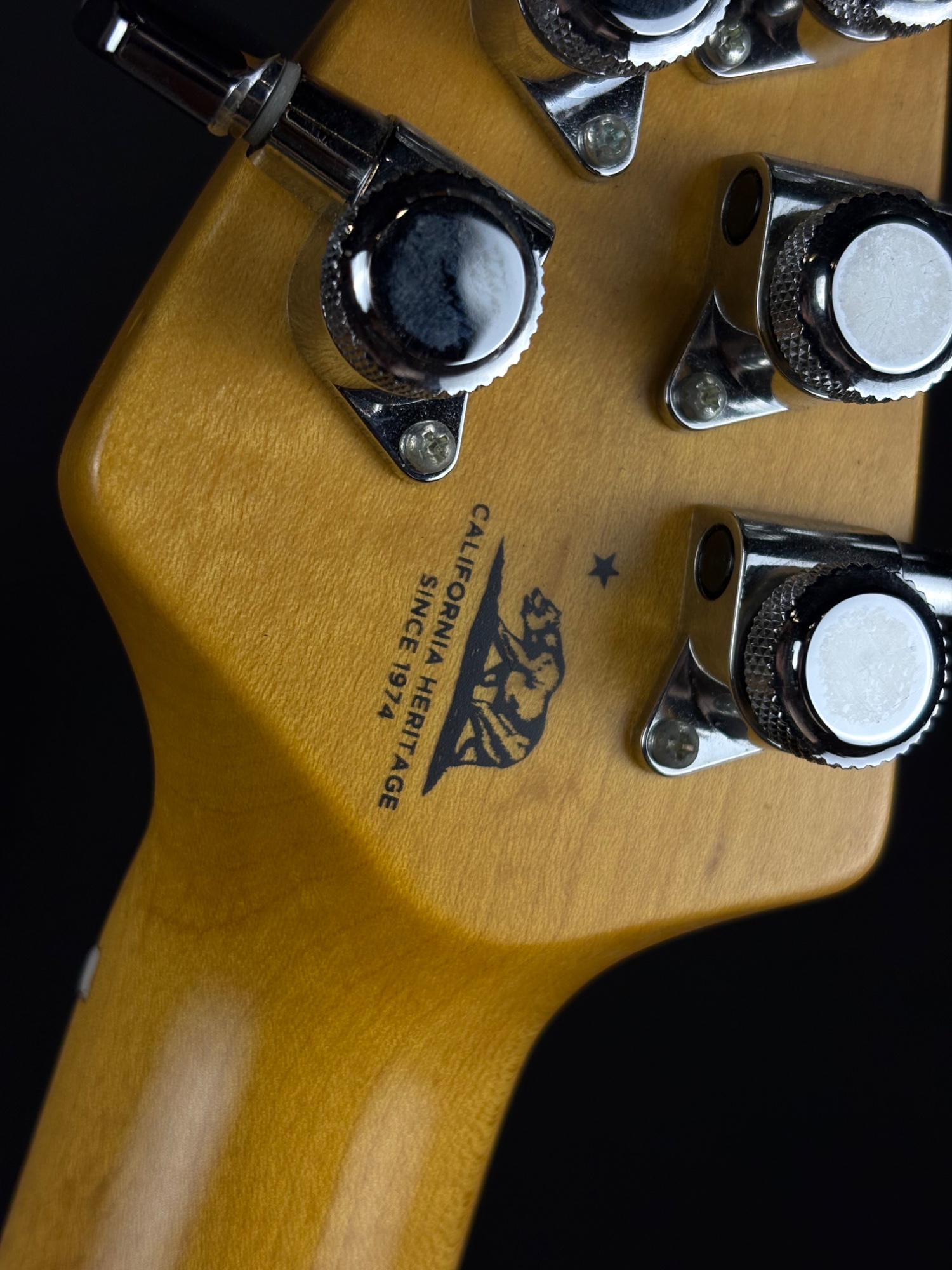 Ernie Ball Music Man 2016 Cutlass Ivory w/OHSC &mdash; view 7