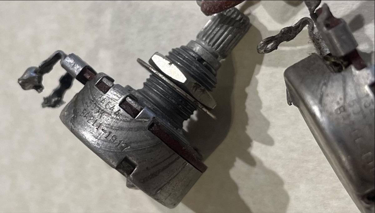Gibson 1956 Les Paul Jr. Wiring Assembly - CONSIGNMENT &mdash; view 4