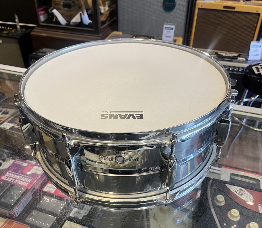 Pearl Mirror Chrome Pro Steel Shell 14 x 5.5" Snare Drum