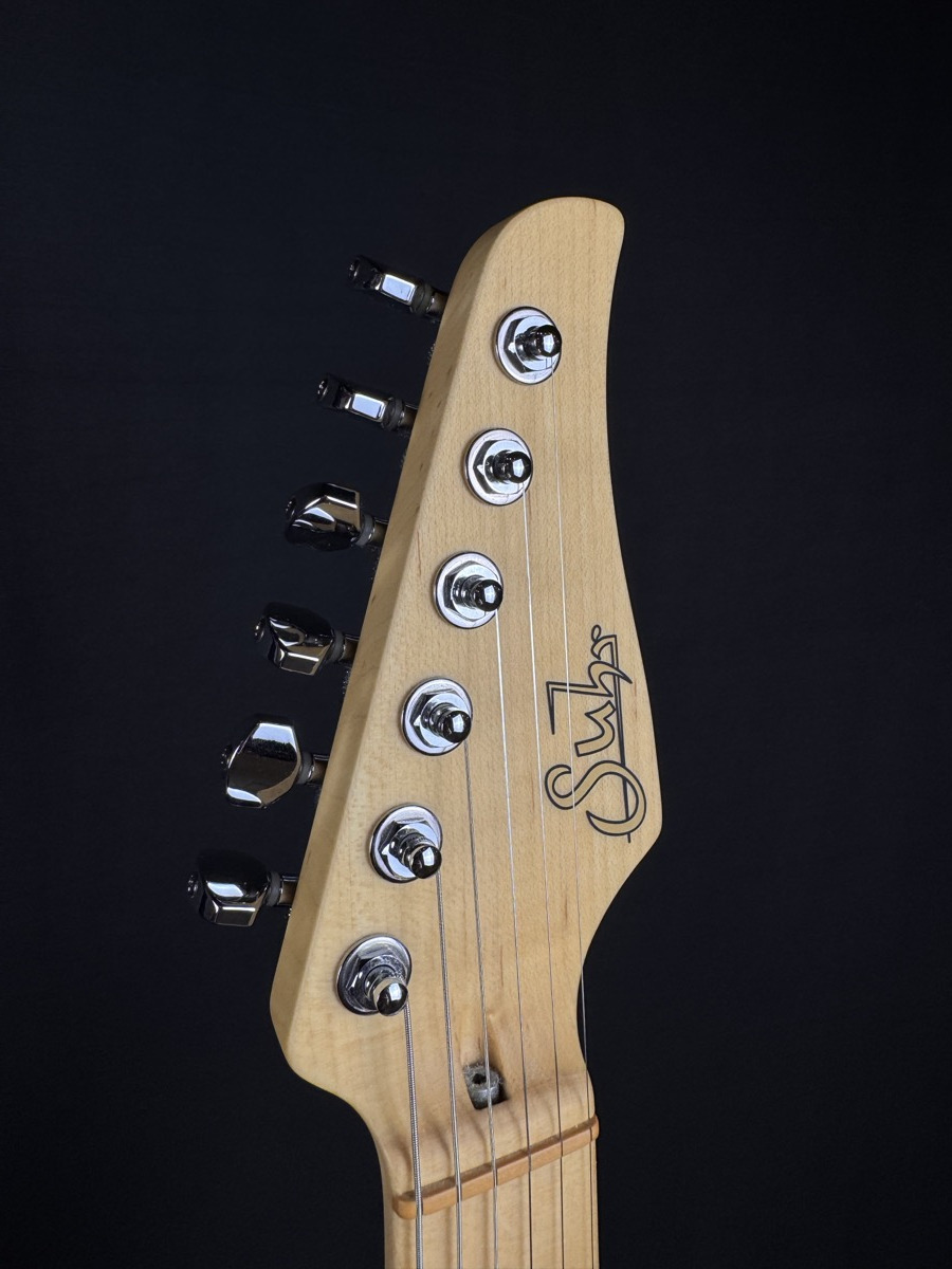 Suhr Classic Pro SSS Strat Style w/Bag - CONSIGNMENT &mdash; view 17