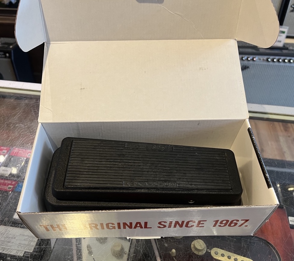 Dunlop GCB-95 Crybaby Wah Pedal w/Box &mdash; view 6