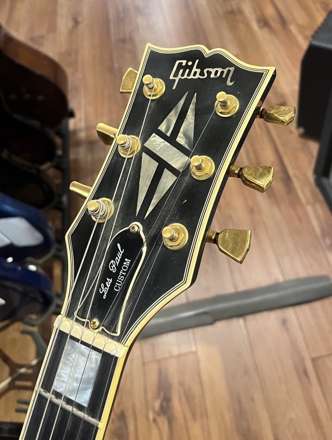 Gibson 1981 Les Paul Custom w/OHSC - CONSIGNMENT &mdash; view 7