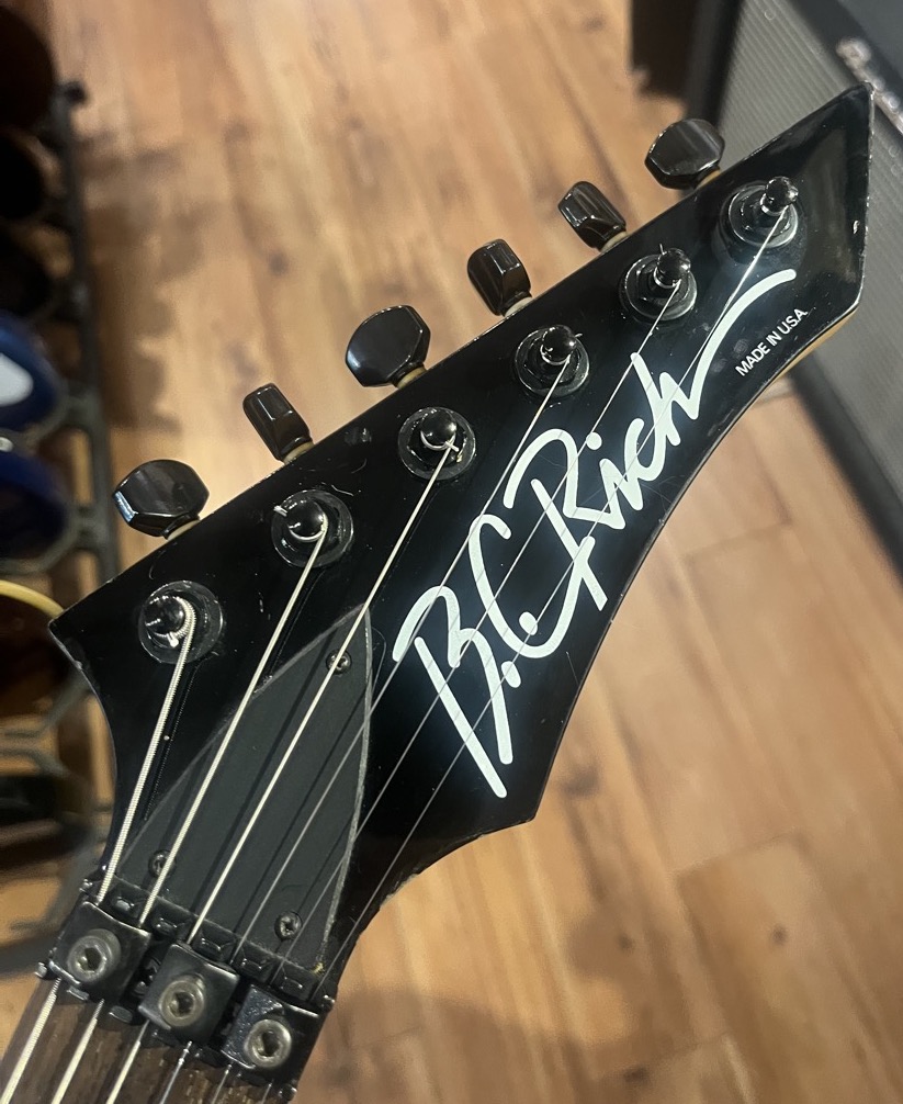 BC Rich USA STIII Super Strat w/Case, Purple - CONSIGNMENT &mdash; view 6
