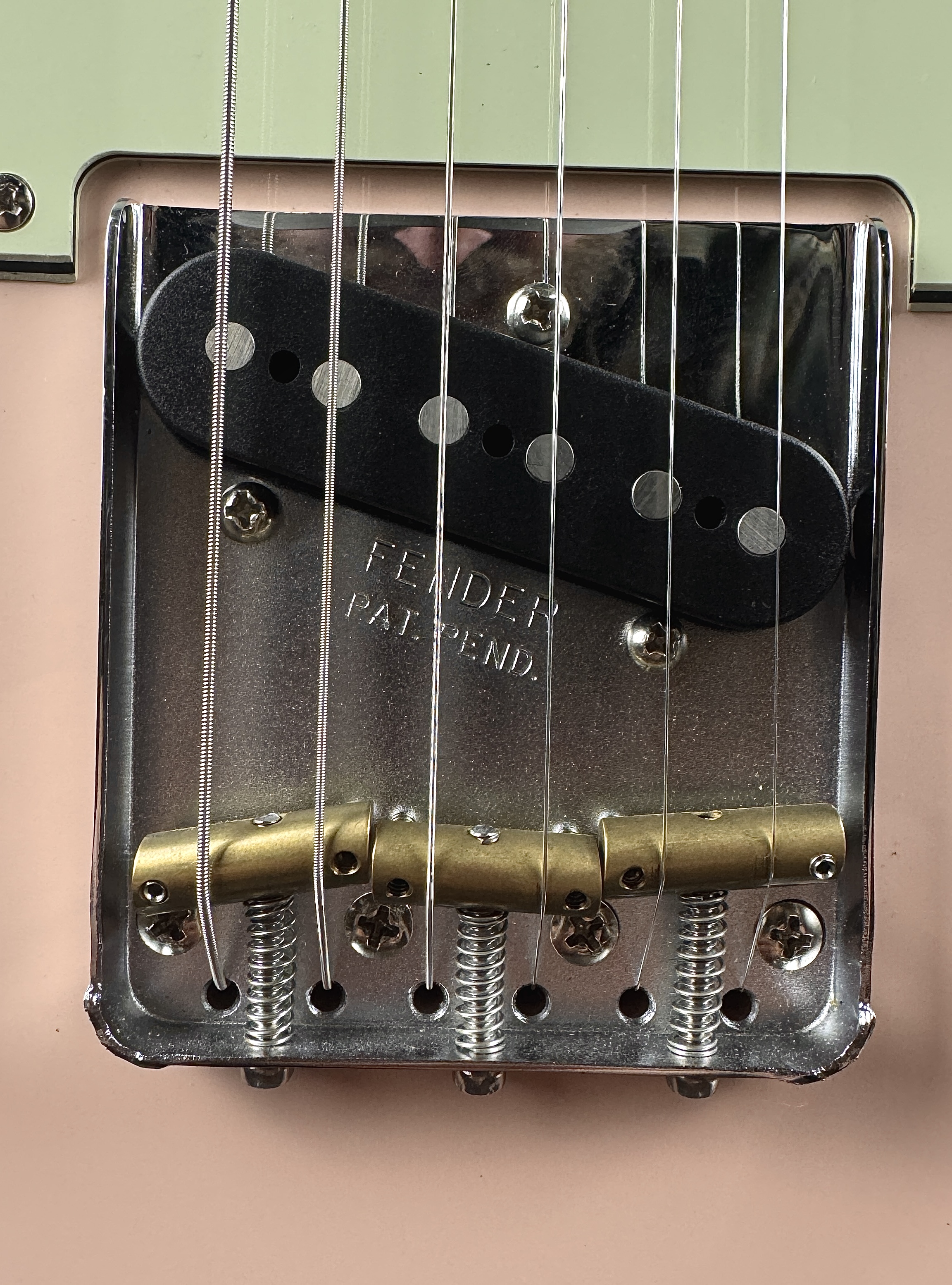 Squier Paranormal Offset Telecaster Shell Pink - CONSIGNMENT &mdash; view 6