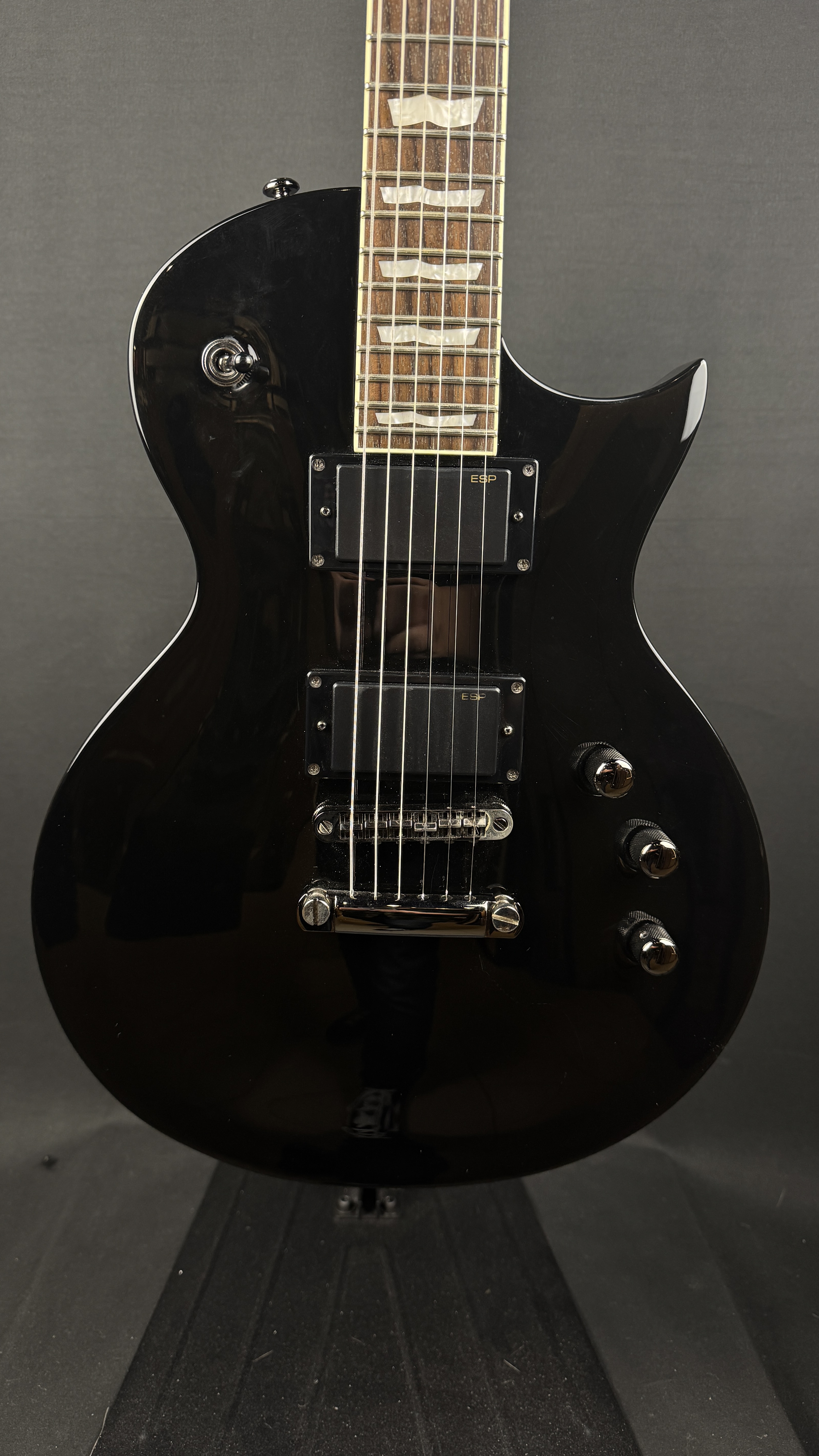 LTD by ESP EC330 Black &mdash; view 2