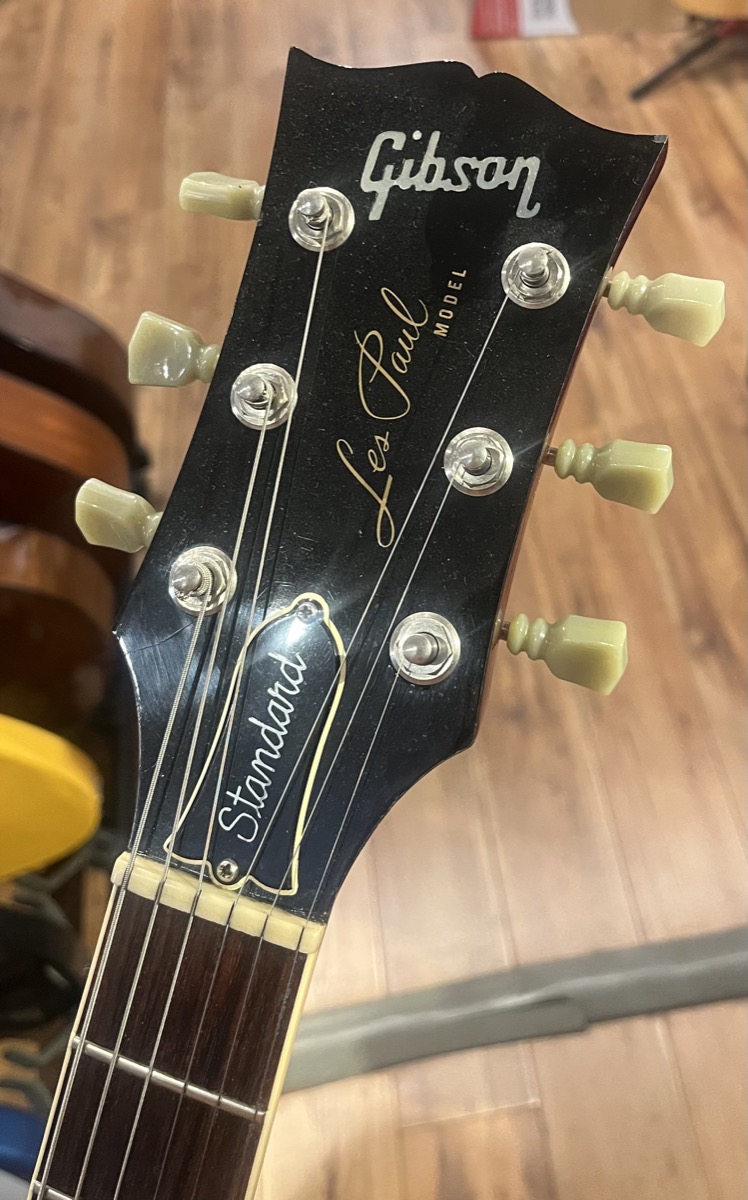 Gibson 1981 Les Paul Standard Cherry Burst w/OHSC - CONSIGNMENT &mdash; view 16