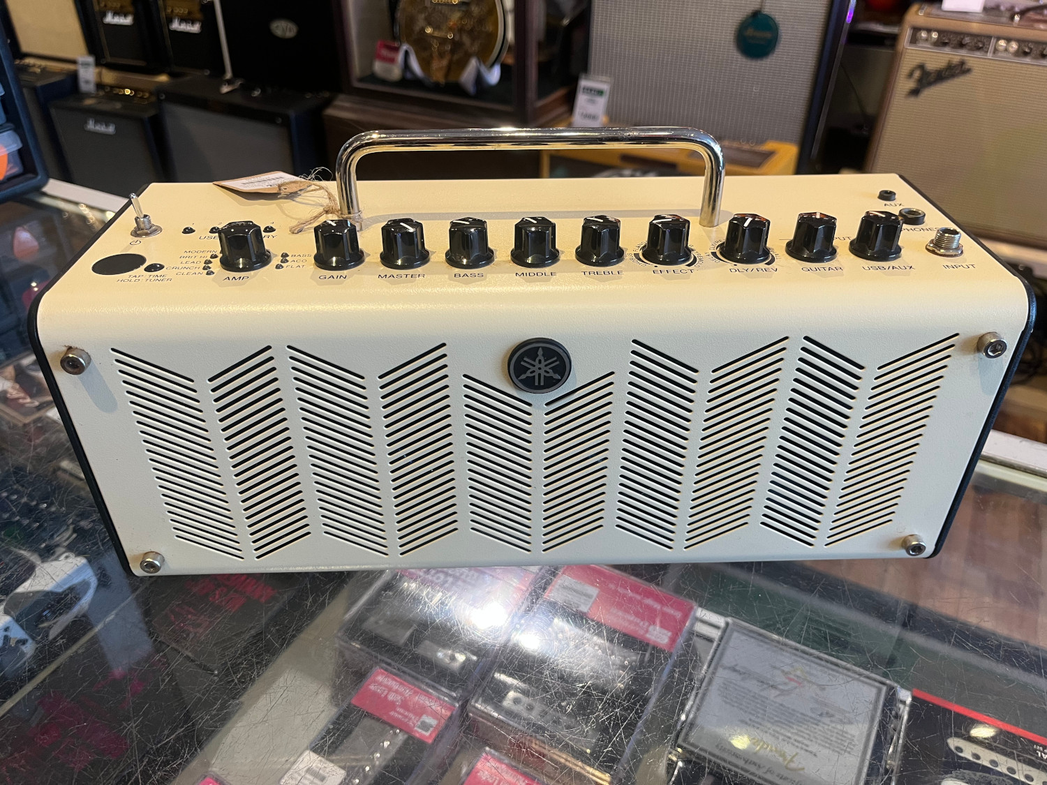 Yamaha THR10 10 Watt 2x3" Digital Stereo Amplifier w/AC
