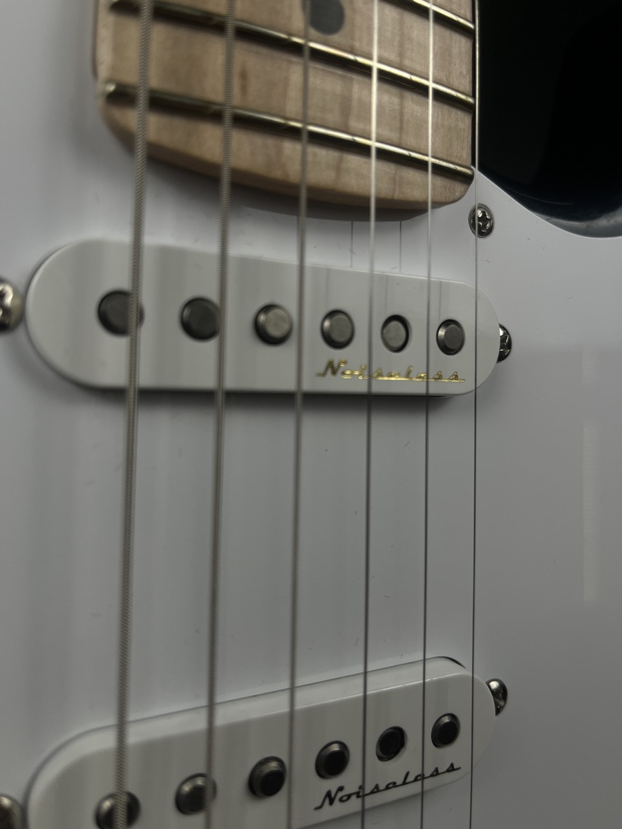 Fender Custom Shop Eric Clapton Stratocaster Mercedes Blue w/OHSC &mdash; view 10