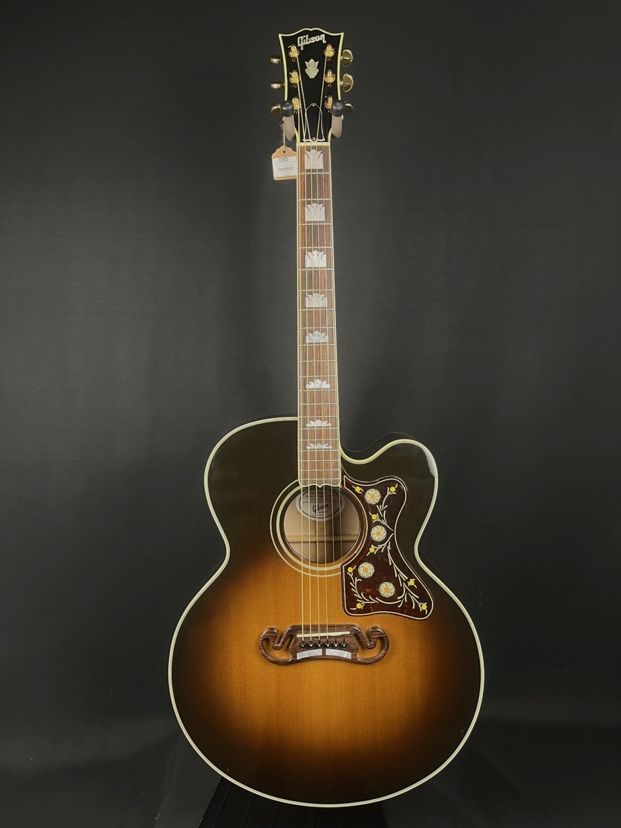 Gibson 2008 SJ200 EC Cutaway w/OHSC - CONSIGNMENT