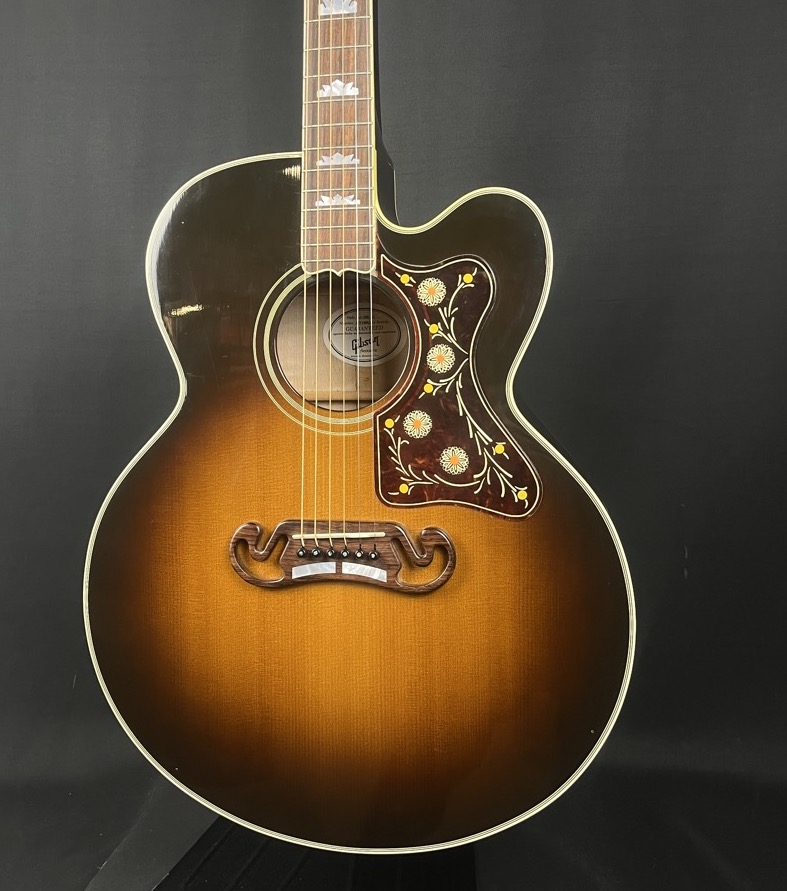 Gibson 2008 SJ200 EC Cutaway w/OHSC - CONSIGNMENT &mdash; view 2