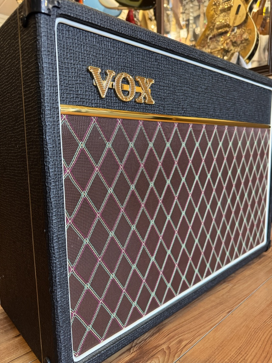 Vox AC15 Combo Tube 12" Speaker w/Footswitch &mdash; view 3