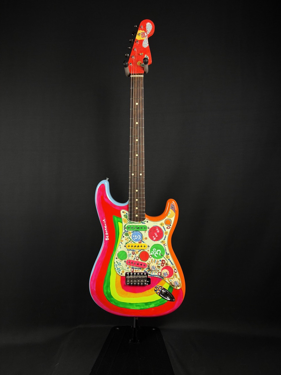 Fender LTD George Harrison Rocky Stratocaster w/OHSC - CONSIGNMENT &mdash; view 2