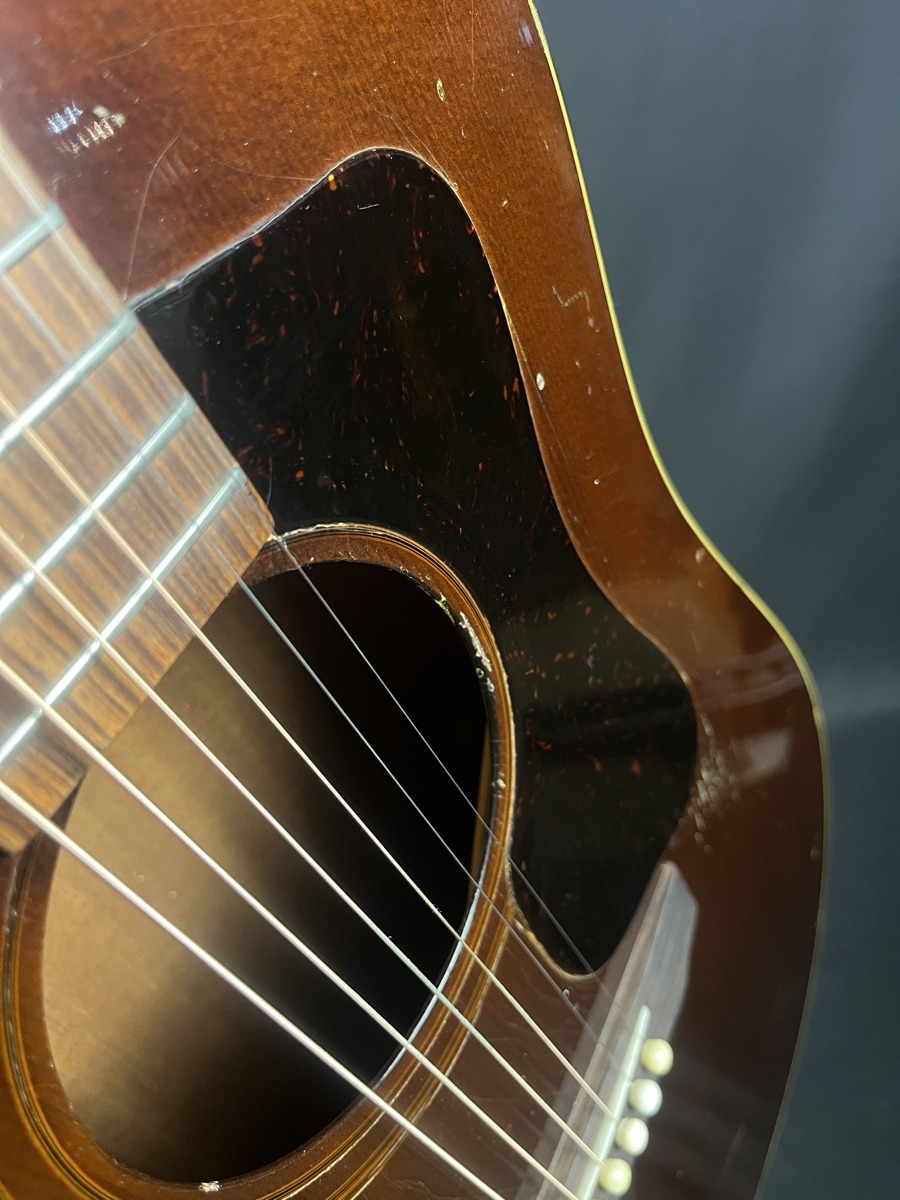 Guild 1979 D25M Mahogany Acoustic Guitar w/OHSC - CONSIGNMENT &mdash; view 9