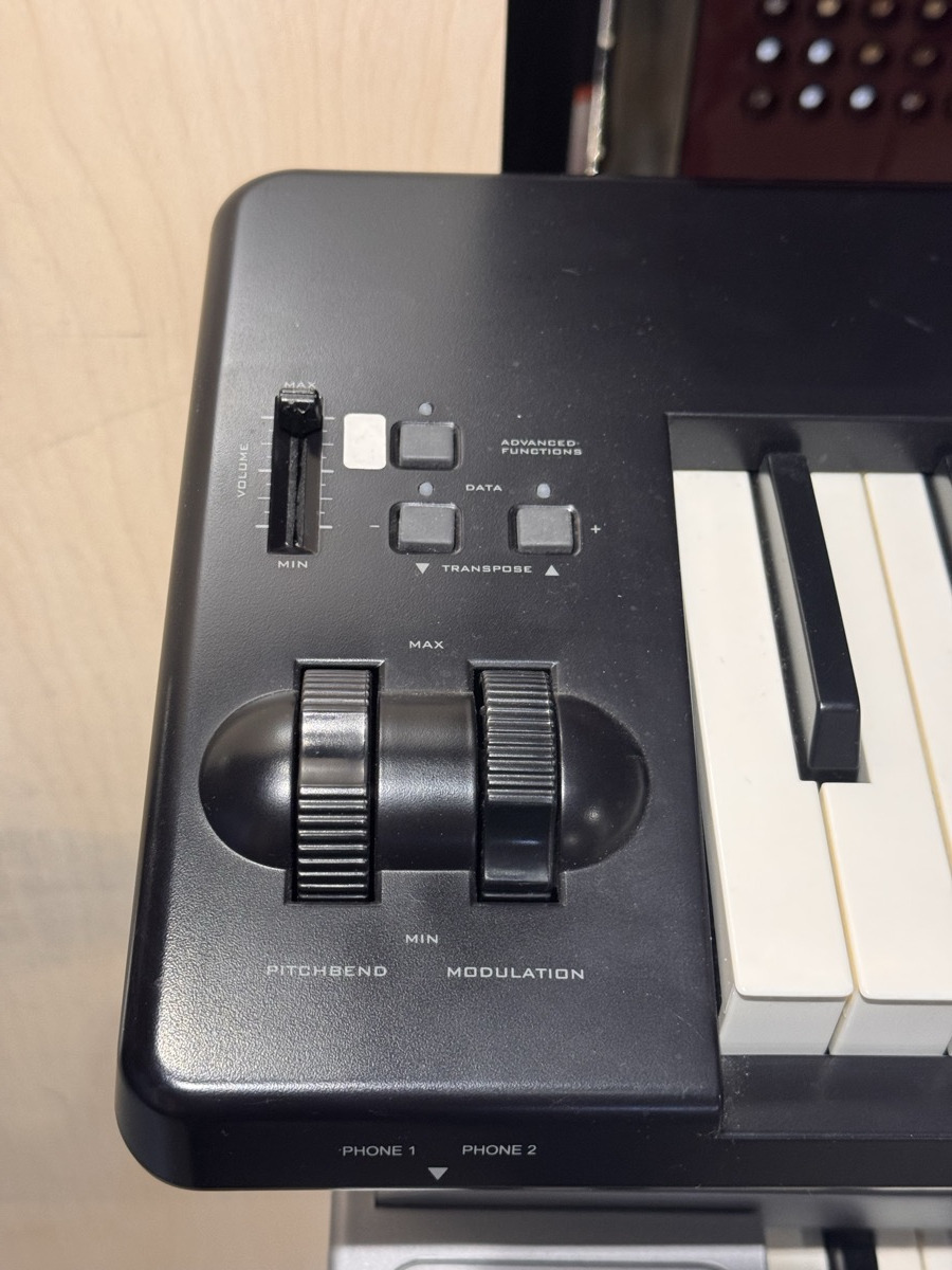 M-Audio Pro Keys 88 SX Keyboard Contoller w/Sounds &mdash; view 4