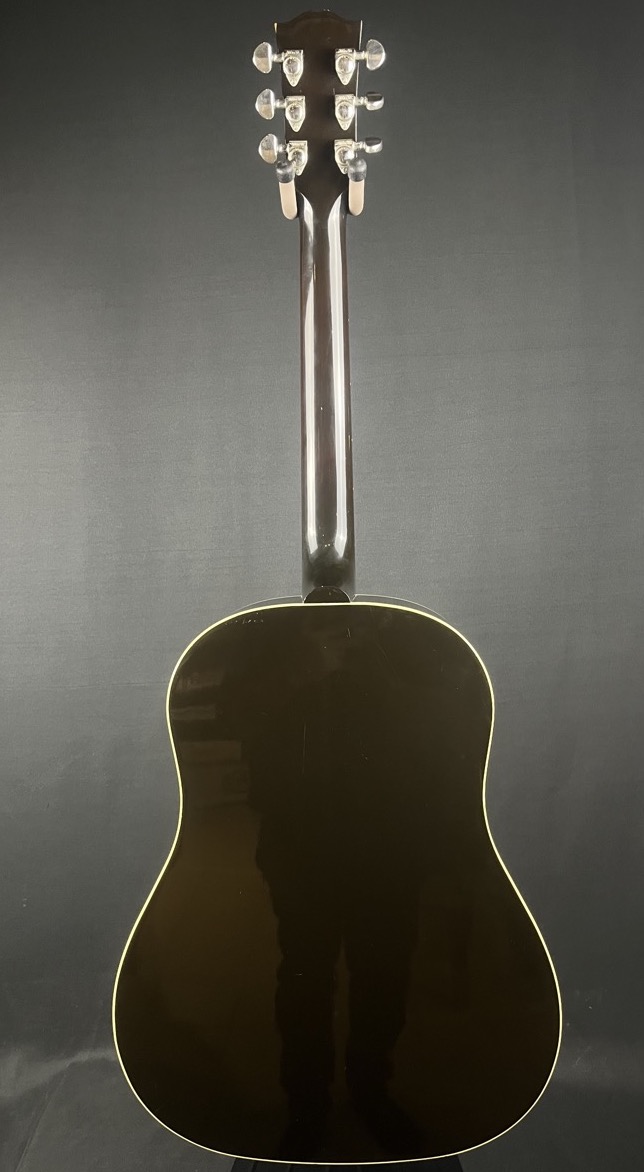 Gibson J-45 Standard, 2010, Vintage Sunburst - CONSIGNMENT &mdash; view 6