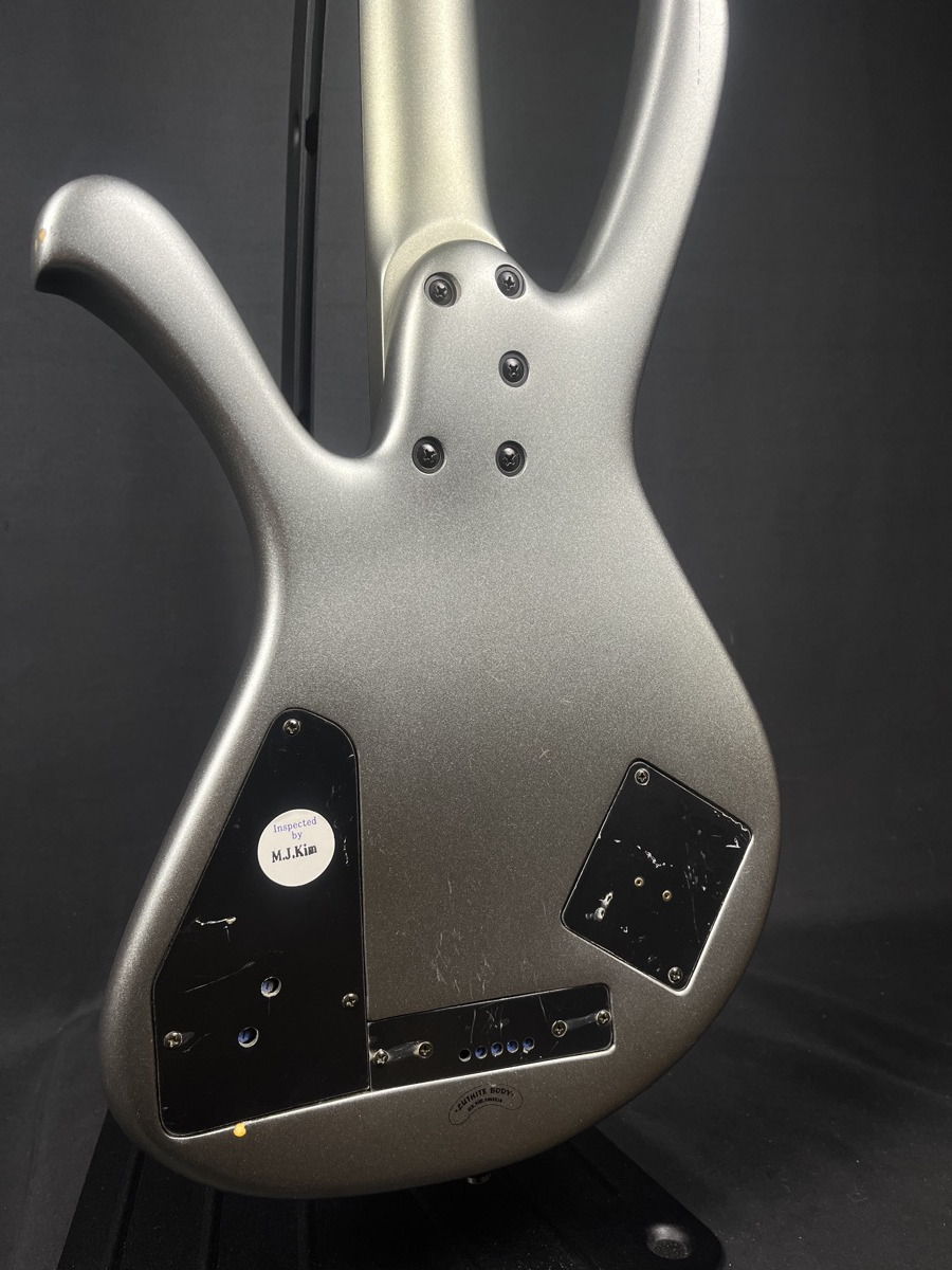Ibanez EDA 900 Ergodyne 4 String Bass Flat Silver &mdash; view 11
