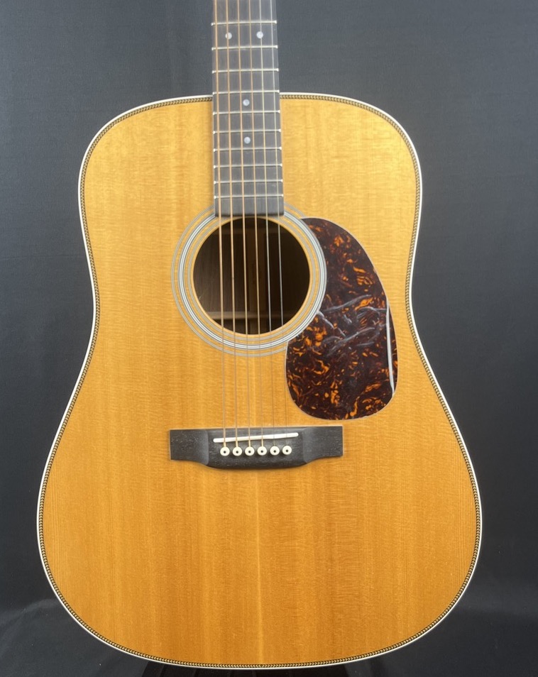 2017 Martin HD-28 Acoustic Dreadnought w/OHSC - CONSIGNMENT &mdash; view 2
