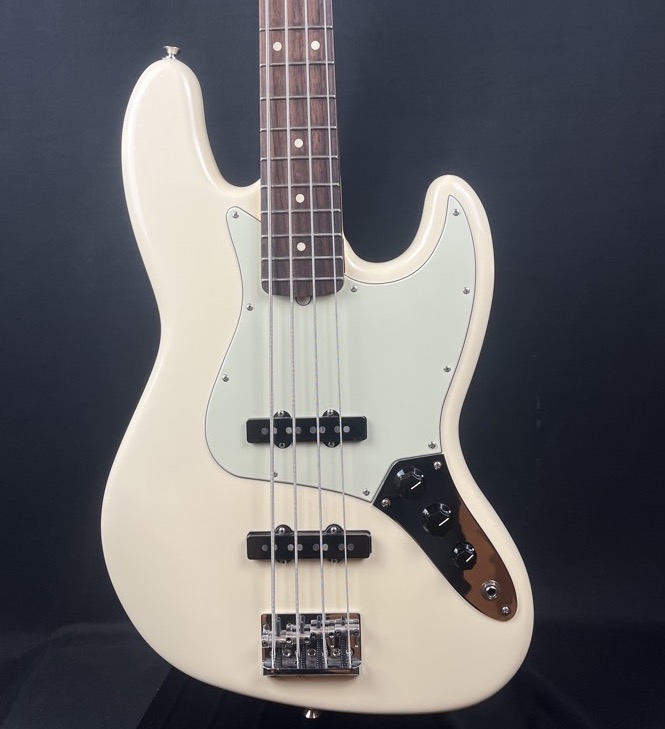 Fender 2017 American Professional Jazz Bass w/Case - CONSIGNMENT &mdash; view 2