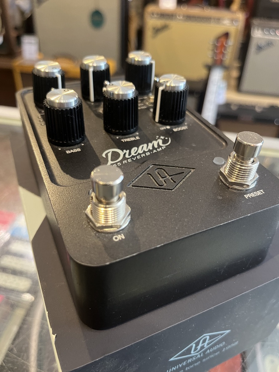 Universal Audio Dream '65 Reverb Amp Pedal w/Box &mdash; view 5