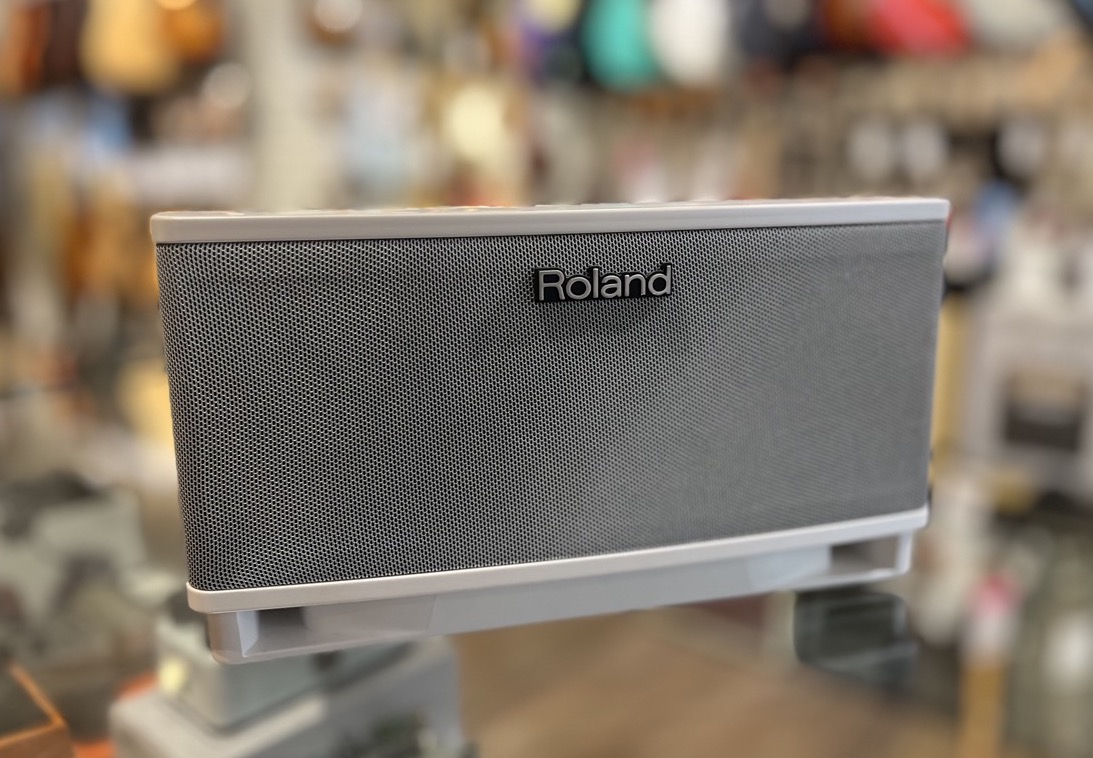 Roland CUBE Lite Monitor, Adaptor, iLink, Manual - White