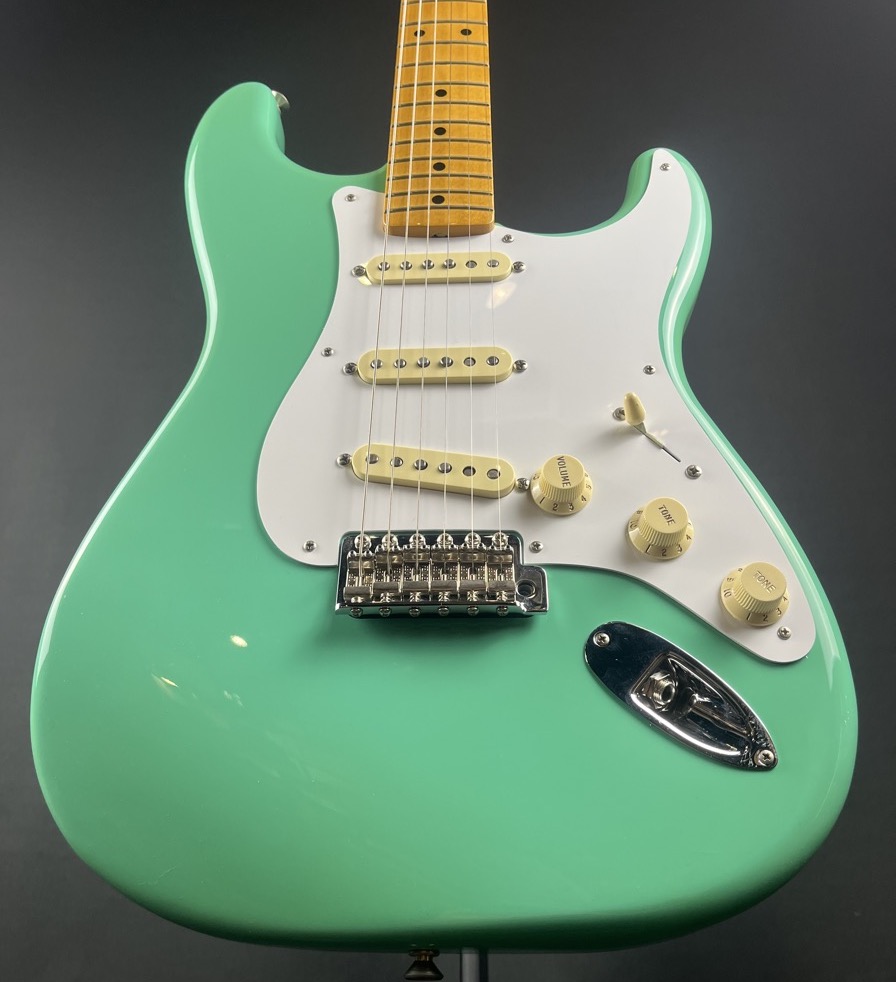 Fender 2019 Vintera 50's Stratocaster Seafoam Green w/Bag &mdash; view 3