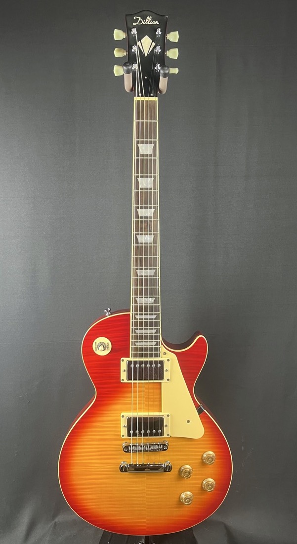 Dillion Les Paul Style Electric Guitar Sunburst