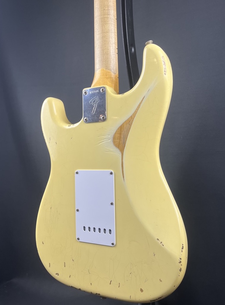 Fender 2006 Custom Shop Heavy Relic Olympic White w/OHSC &mdash; view 3