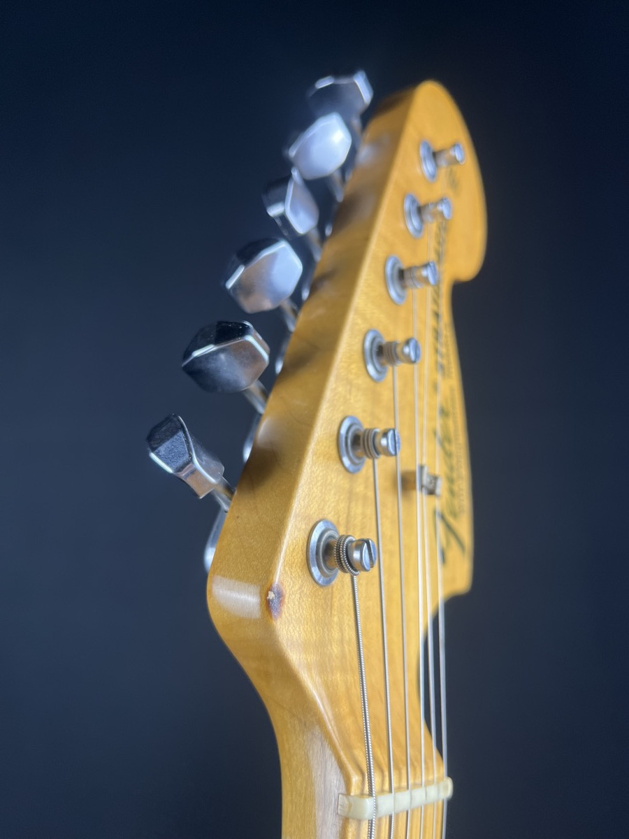 Fender 2006 Custom Shop Heavy Relic Olympic White w/OHSC &mdash; view 4