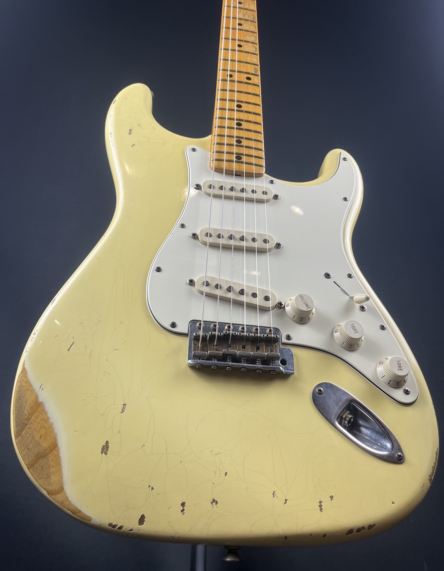 Fender 2006 Custom Shop Heavy Relic Olympic White w/OHSC &mdash; view 13
