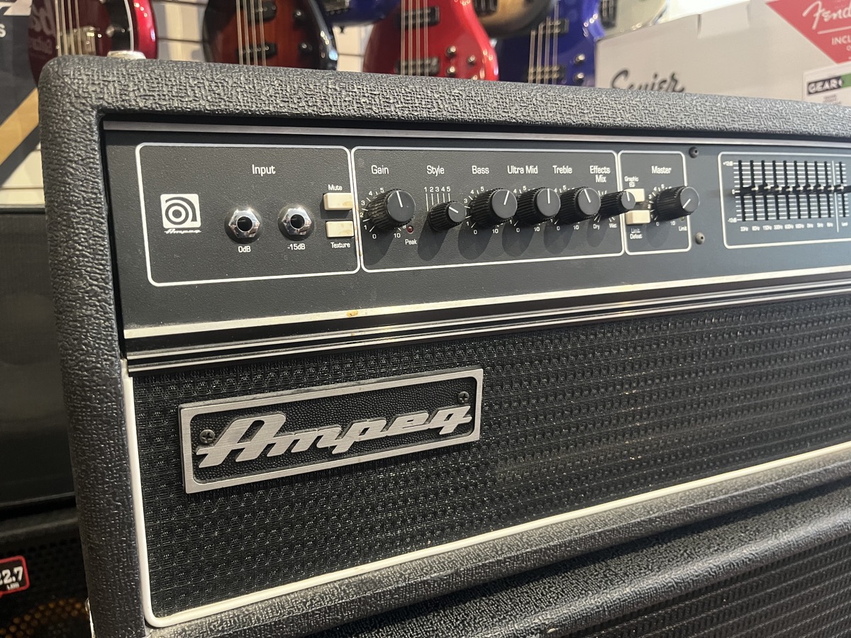 Ampeg SVT 1000 Bass Amplifier Head - CONSIGNMENT &mdash; view 4