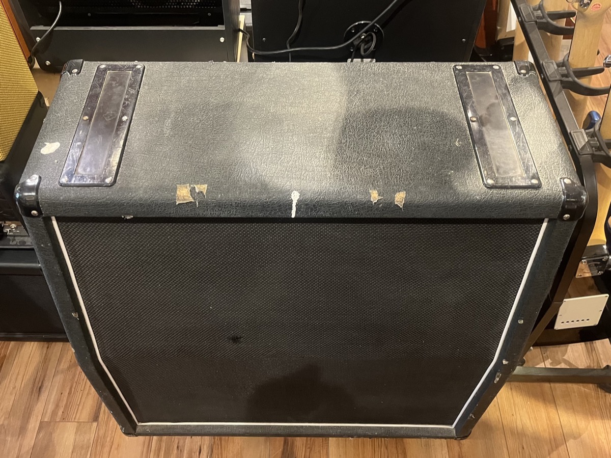 Marshall 1960A Stereo 4x12 Cabinet - CONSIGNMENT &mdash; view 3