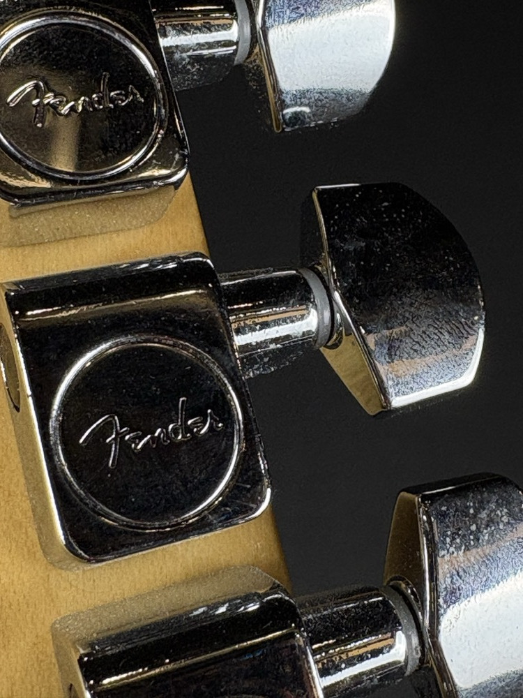 Fender 2024 Player Strat In Sunburst &mdash; view 6