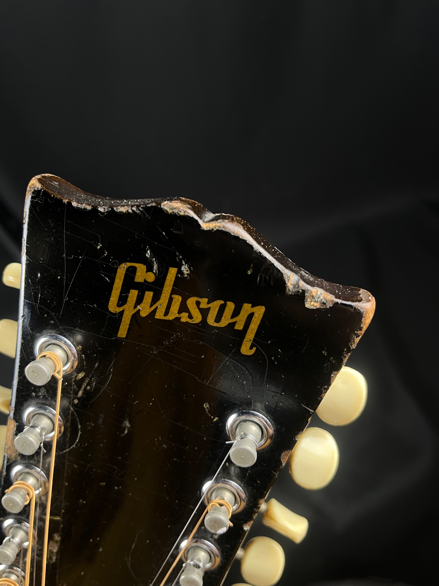 Gibson 1960s B25-12 Acoustic, Hardshell Case &mdash; view 4
