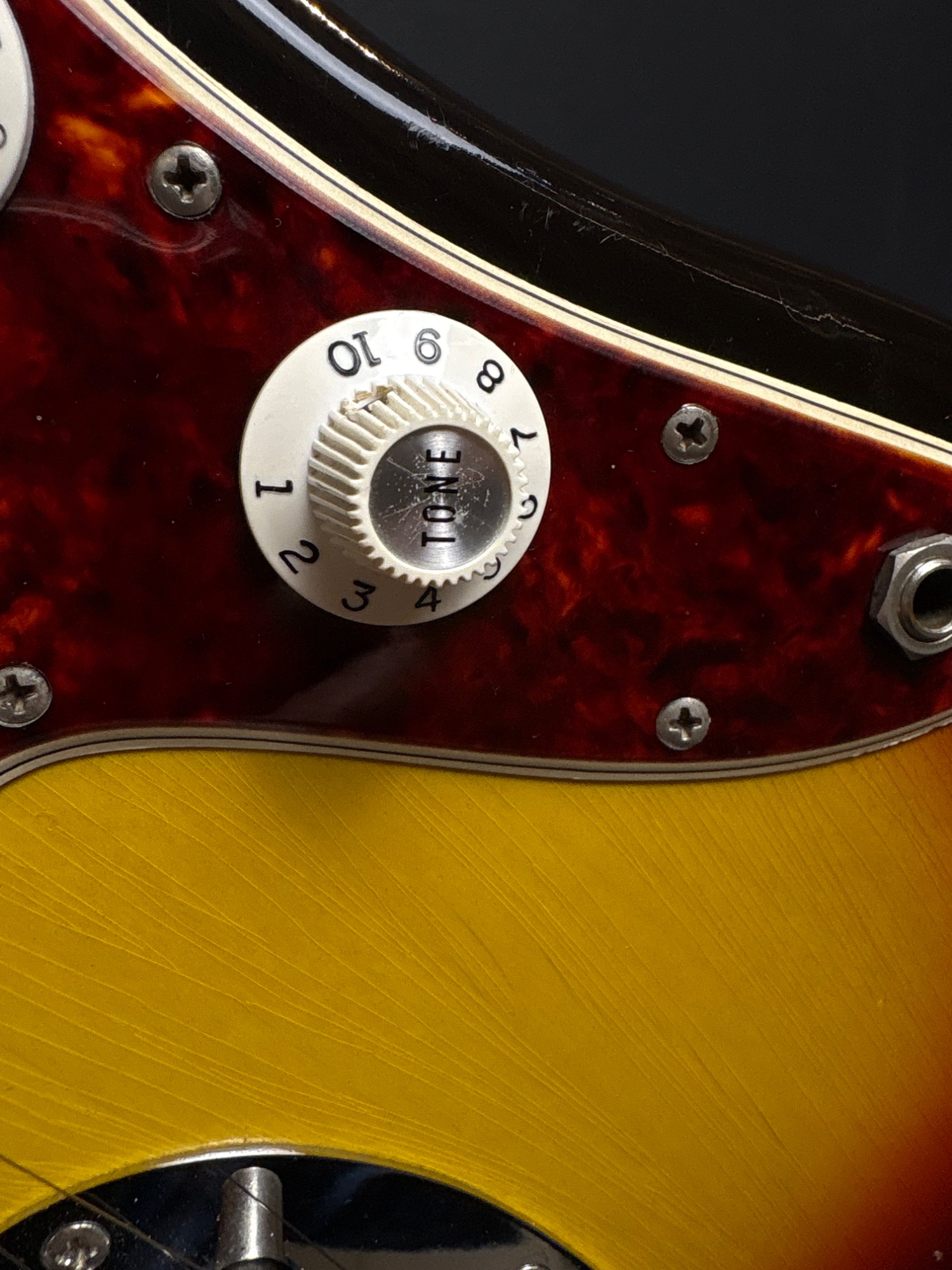 1966 Fender Jazzmaster, 3 Tone Sunburst, OHSC - CONSIGNMENT &mdash; view 14