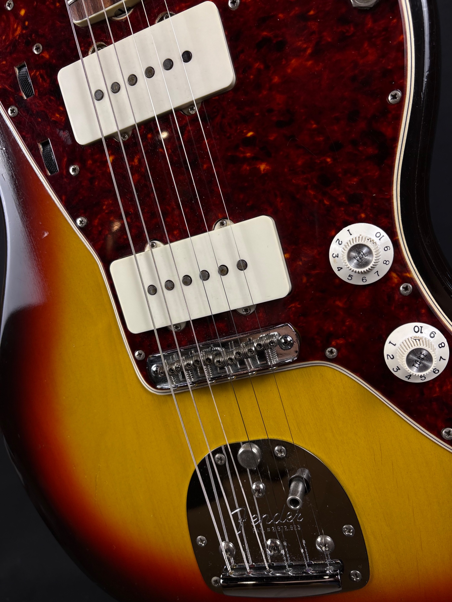 1966 Fender Jazzmaster, 3 Tone Sunburst, OHSC - CONSIGNMENT &mdash; view 6