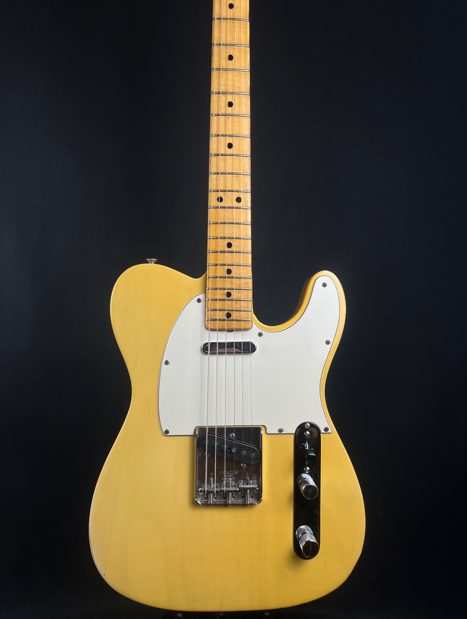 1971 Fender Telecaster, Blonde, OHSC - CONSIGNMENT &mdash; view 9