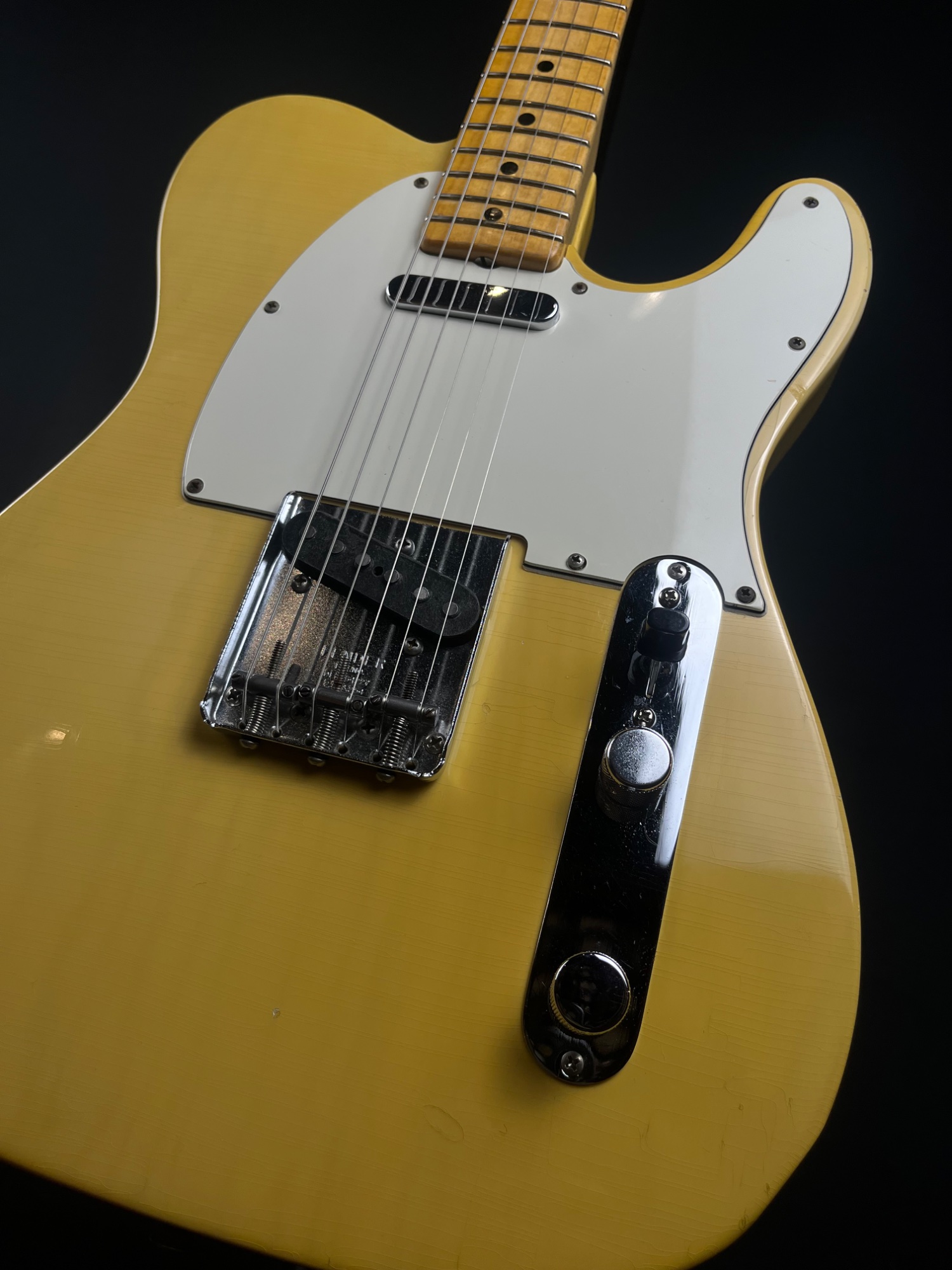 1971 Fender Telecaster, Blonde, OHSC - CONSIGNMENT &mdash; view 11